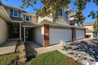 6957 Naples Ct, Lincoln, NE 68526