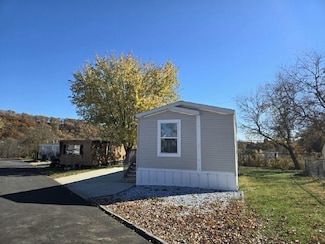 1070 Aspen St Unit 170, Laurys Station, PA 18059