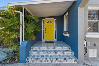 1120 17th Ave N, Saint Petersburg, FL 33704