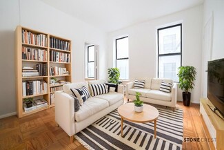 225 Central Park N Unit 7, New York, NY 10026