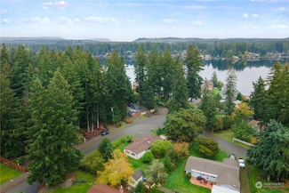 22447 SE 300th St, Black Diamond, WA 98010