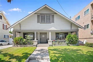 909 N Stoneman Ave, Alhambra, CA 91801