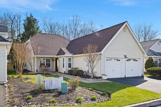 113 Almond Rd, Freehold, NJ 07728