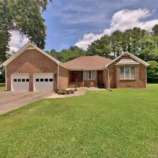 106 Golfclub Dr, Elizabeth City, NC 27909