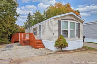 410 Barrington Rd Unit 12, Wauconda, IL 60084