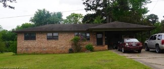 2213 K St, Barling, AR 72923