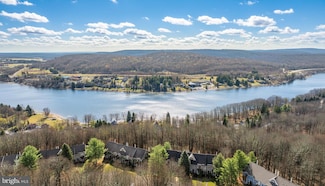 48 Bright Passage Unit 5B, Mc Henry, MD 21541