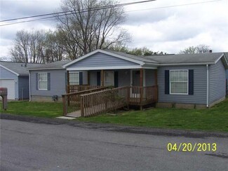 95 Fair St, Carmichaels, PA 15320