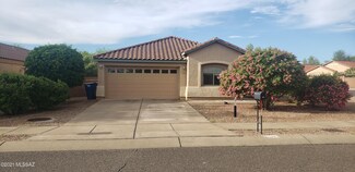2407 W Golden Hills Rd, Tucson, AZ 85745