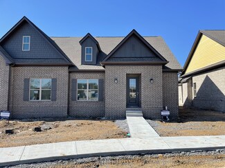 2035 Horseshoe Cir, Gallatin, TN 37066