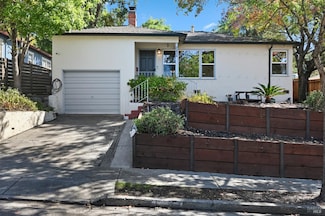 2434 Humboldt St, Santa Rosa, CA 95404