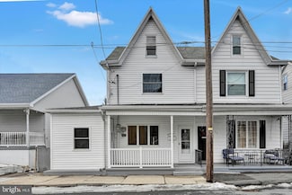 34 S Broad Mountain Ave, Frackville, PA 17931