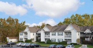 72 White Pond Ct, Galloway, NJ 08205