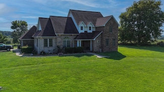 1956 State Highway 32, Phillipsburg, MO 65722