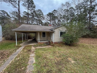 702 Bibb St, Tuskegee Institute, AL 36088