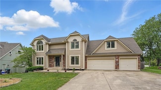 809 NE Jamestown Ct, Blue Springs, MO 64014