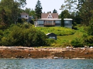 10 Eberly Row, Harpswell, ME 04079