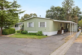 6850 Downing Rd Unit 44, Central Point, OR 97502