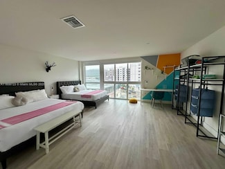 19380 NE 26th Ave Unit 305, Miami, FL 33180