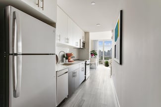 413 Summit Ave Unit 410, Jersey City, NJ 07306