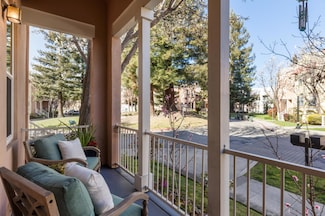 121 Pacchetti Way, Mountain View, CA 94040