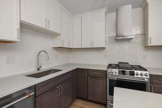 665 Wallis Rd Unit 2, Rye, NH 03870