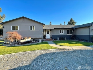 1180 4th Ave N, Okanogan, WA 98840