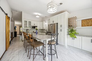 4395 Arden View Ct, New Brighton, MN 55112