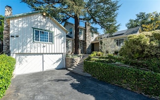 3135 Los Olivos Ln, La Crescenta, CA 91214