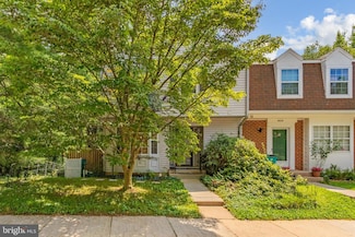 8616 Watershed Ct, Gaithersburg, MD 20877
