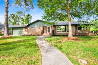 300 E Indian Creek Dr, Mobile, AL 36607