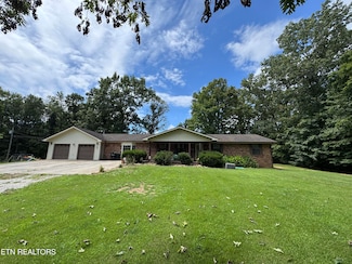 108 Hope St, Huntsville, TN 37756