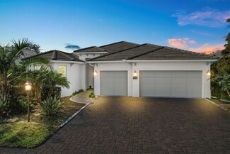 7745 Sandhill Lake Dr, Sarasota, FL 34241