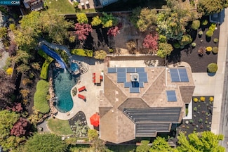 7011 Molluk Way, Clayton, CA 94517