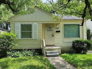 19786 Oakfield St, Detroit, MI 48235