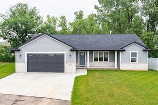 2240 E Honeygold Ct, Appleton, WI 54913