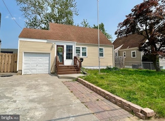 1125 Jefferson Ave, Bellmawr, NJ 08031