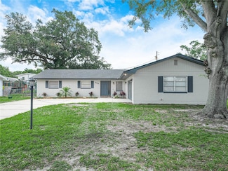 228 Kilmer Ln, Winter Haven, FL 33884