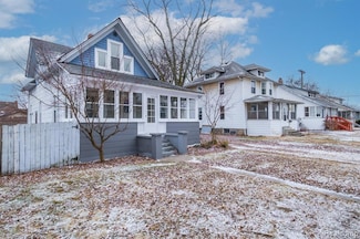201 W Parent Ave, Royal Oak, MI 48067