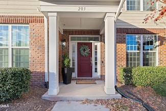 10330 Sablewood Dr Unit 203, Raleigh, NC 27617