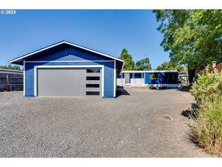 2013 Inland Way, Springfield, OR 97477