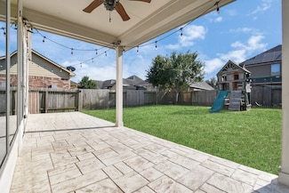 8139 Heartbrook Field Ln, Cypress, TX 77433