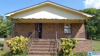 1649 Matt Leonard Dr SW, Birmingham, AL 35211