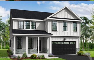 13 Wheatfield Way, Mechanicville, NY 12118