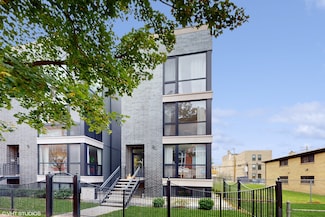 1350 N Claremont Ave Unit 2, Chicago, IL 60622