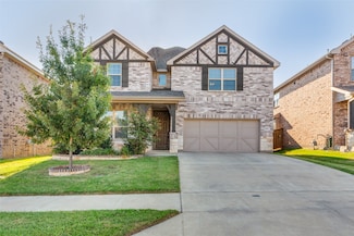 8921 Horse Herd Dr, Fort Worth, TX 76123