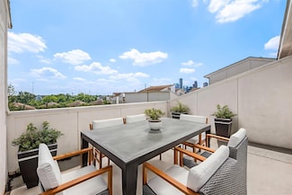 1705 Weber St, Houston, TX 77007