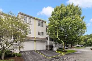 88 Red Brook Ln Unit 88, West Warwick, RI 02893