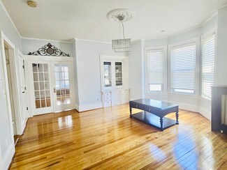 38 Hancock St Unit 1, Haverhill, MA 01832