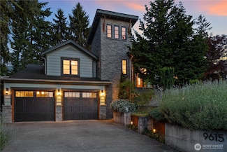 9615 NE 26th St, Clyde Hill, WA 98004